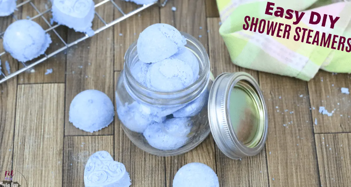 Papaçon de douche de bricolage avec des huiles essentielles