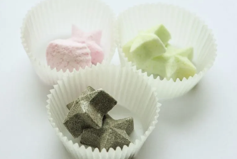 Que fait la crème de tartre dans les bombes de bain?