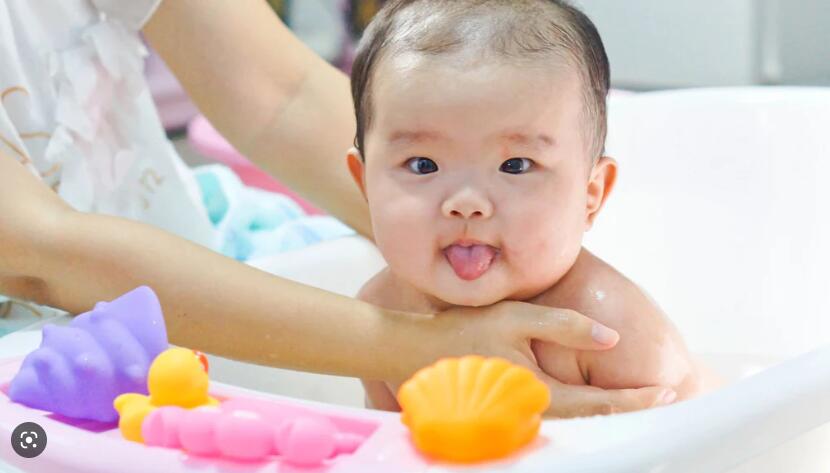 Puis-je utiliser des bombes de bain pour baigner mon bébé?