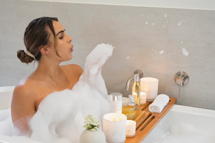 Pourquoi les femmes aiment-elles les bombes de bain plus que les hommes?